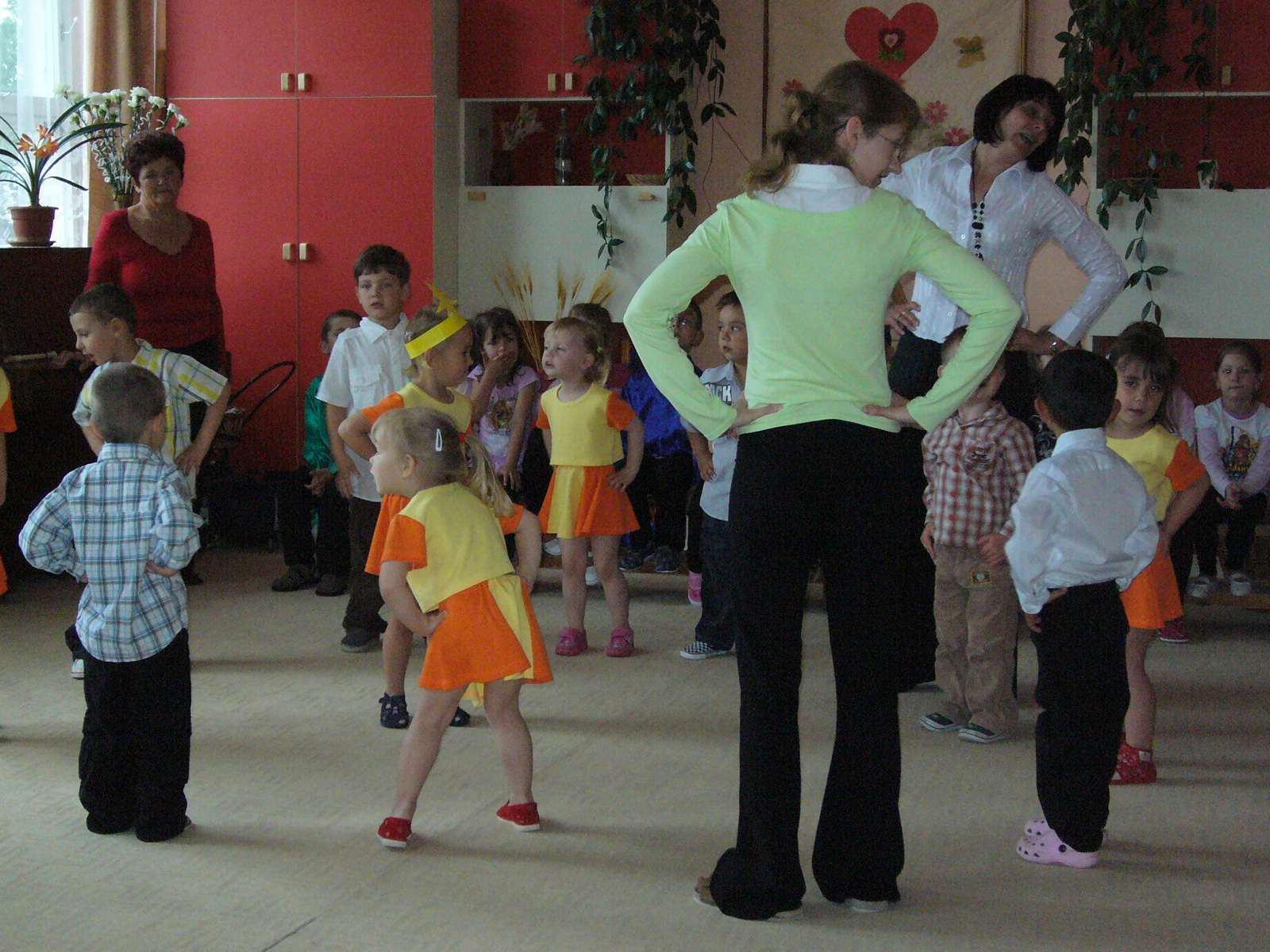 Fotogaléria Deň matiek v MŠ 2010 (6) Deň matiek v MŠ 2010
