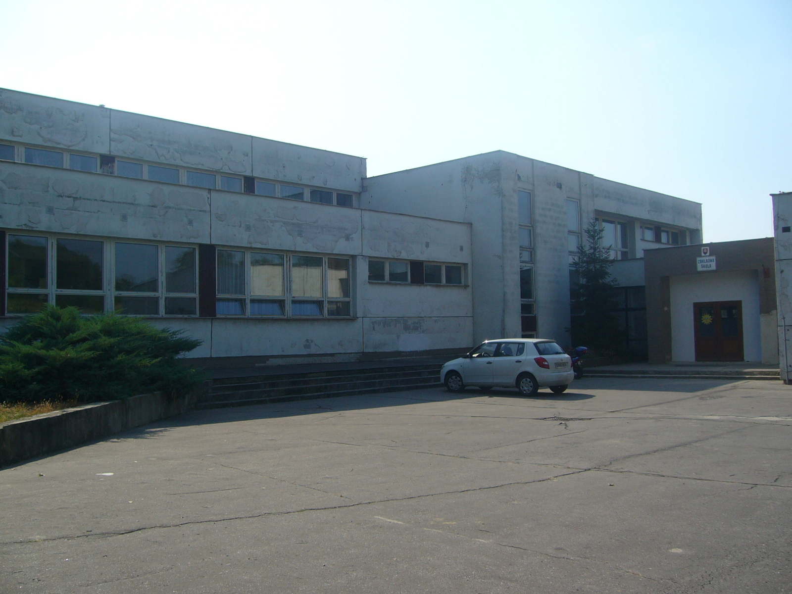 Fotogaléria ZŠ pred rekonštrukciou (2) ZŠ pred rekonštrukciou
